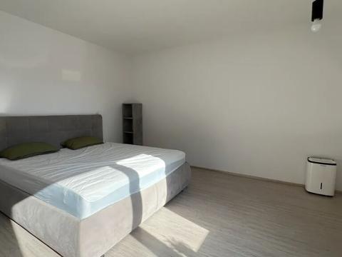 Pronájem bytu 1+kk, Brno, Reissigova, 42 m2