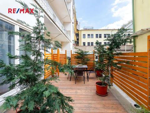Prodej bytu 4+kk, Praha - Žižkov, Vlkova, 99 m2