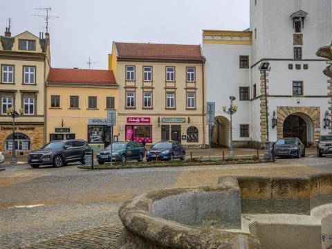 Prodej komerční nemovitosti, Vyškov - Vyškov-Město, Masarykovo náměstí, 1603 m2