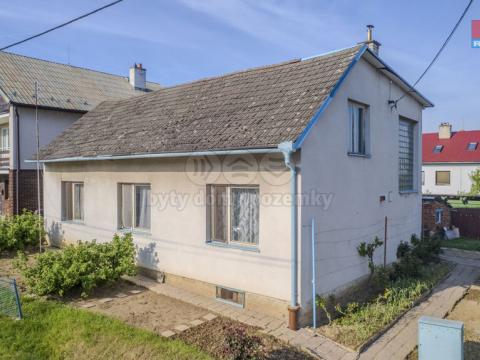 Prodej rodinného domu, Tečovice, 126 m2