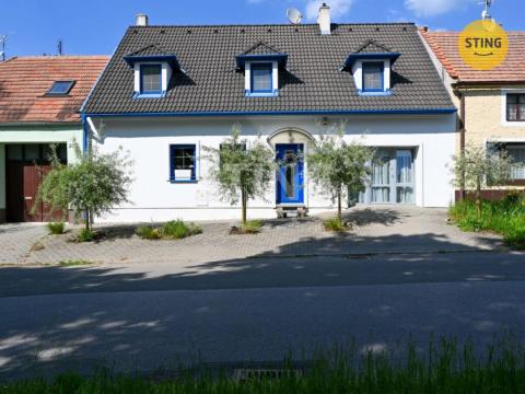 Prodej rodinného domu, Mikulov, Bezručova, 204 m2