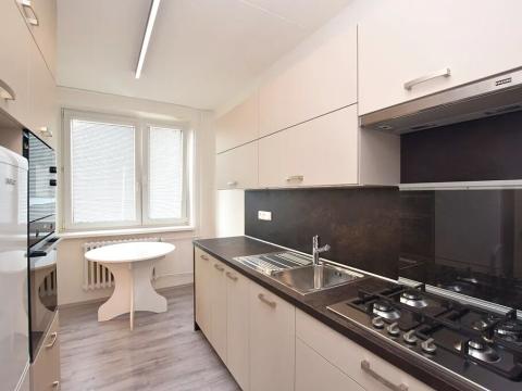 Pronájem bytu 3+1, Brno, Gruzínská, 72 m2