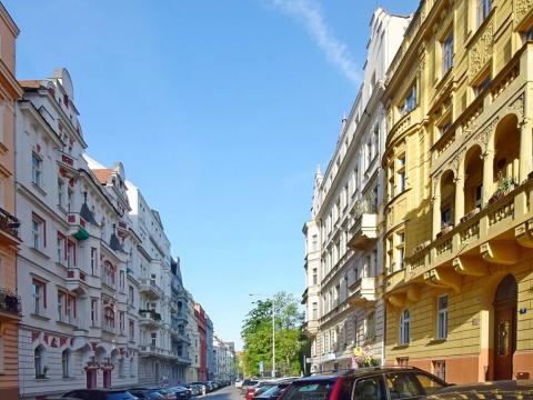 Pronájem bytu 4+kk, Praha - Vinohrady, Polská, 76 m2