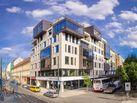 Pronájem kanceláře, Praha - Karlín, Sokolovská, 206 m2