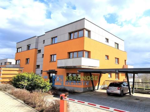 Pronájem bytu 2+kk, Trutnov - Střední Předměstí, Kiesewettrova, 45 m2