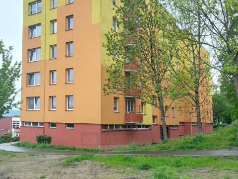 Prodej bytu 3+1, Český Krumlov - Domoradice, Urbinská, 63 m2