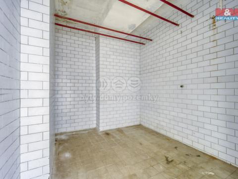 Pronájem skladu, Plzeň, Sousedská, 8 m2