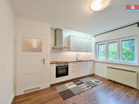 Pronájem bytu 2+kk, Holýšov, Ruská, 35 m2