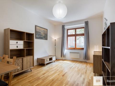 Pronájem bytu 2+kk, Praha - Žižkov, Malešická, 41 m2
