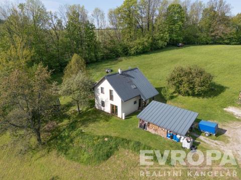Prodej rodinného domu, Víchová nad Jizerou, 110 m2