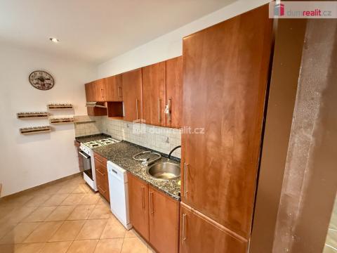 Pronájem bytu 3+1, Kralupy nad Vltavou - Lobeček, Sídliště, 68 m2
