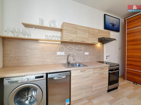 Pronájem bytu 1+1, Mariánské Lázně, Žižkova, 29 m2