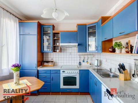 Prodej bytu 3+1, Nýřany, Antonína Uxy, 72 m2