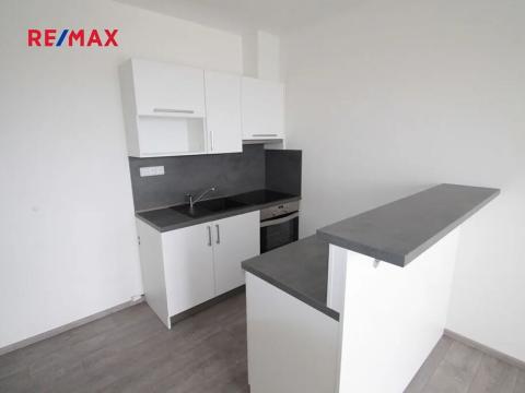 Pronájem bytu 2+kk, Kolín, Antonína Dvořáka, 46 m2