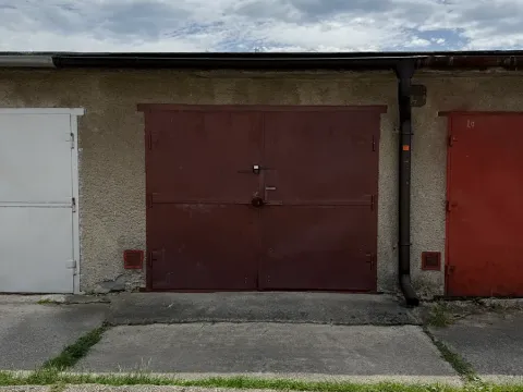 Pronájem garáže, Ostrava, Pod Nemocnicí, 22 m2