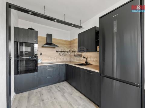 Prodej bytu 4+1, Ústí nad Labem - Krásné Březno, Obvodová, 83 m2