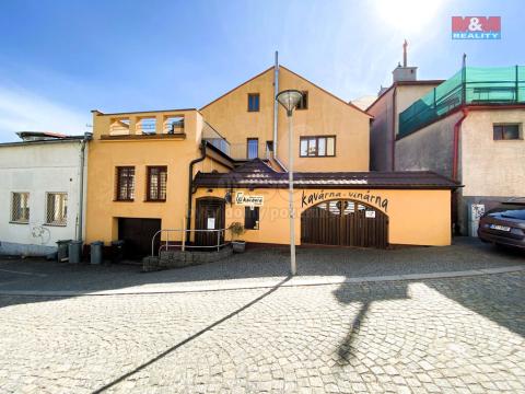 Pronájem restaurace, Žďár nad Sázavou - Žďár nad Sázavou 1, nám. Republiky, 110 m2