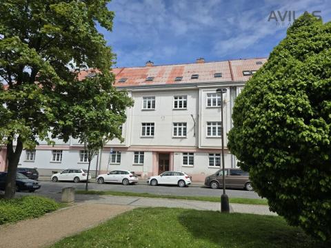 Pronájem bytu 1+1, Benešov, Husova, 66 m2