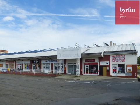 Pronájem obchodního prostoru, Opava, Zámecký okruh, 90 m2