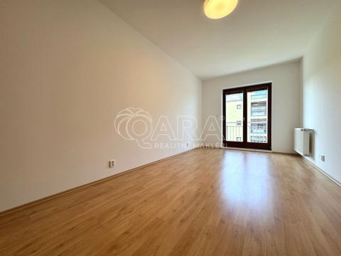 Pronájem bytu 2+kk, Praha - Štěrboholy, Andersenova, 52 m2