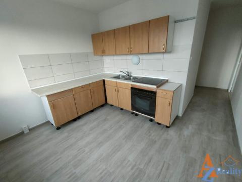 Pronájem bytu 2+1, Jirkov, Červenohrádecká, 65 m2