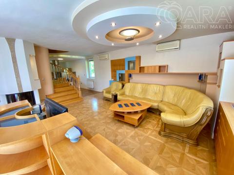 Pronájem rodinného domu, Vyškov, 300 m2
