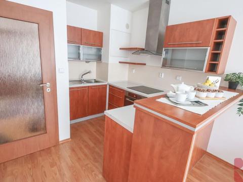 Prodej bytu 2+kk, Praha - Hostivař, Bratislavská, 53 m2