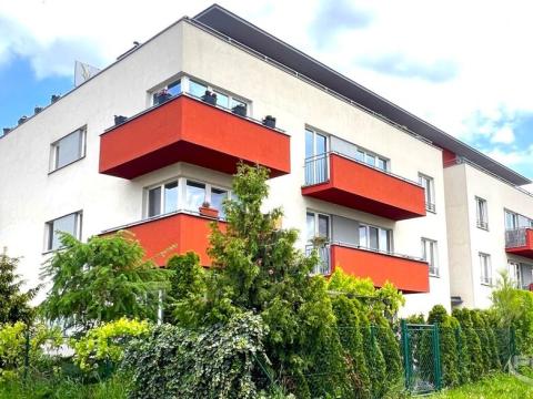 Prodej bytu 2+kk, Praha - Pitkovice, Penízovková, 40 m2