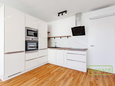 Pronájem bytu 2+kk, Znojmo, 50 m2