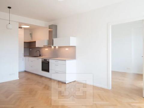 Pronájem bytu 3+kk, Praha - Libeň, Sokolovská, 70 m2