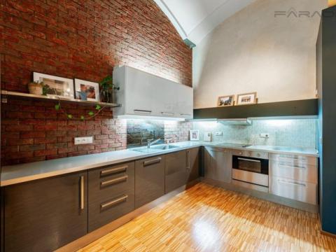 Pronájem bytu 2+kk, Praha - Karlín, Šaldova, 73 m2