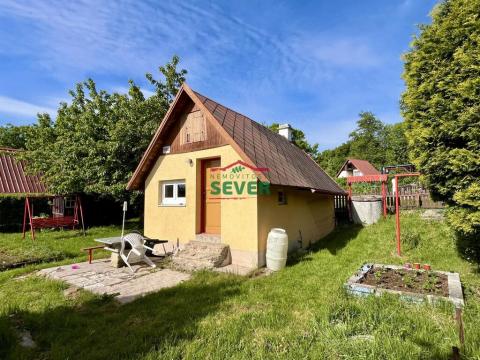 Prodej zahrady, Jirkov - Červený Hrádek, 208 m2
