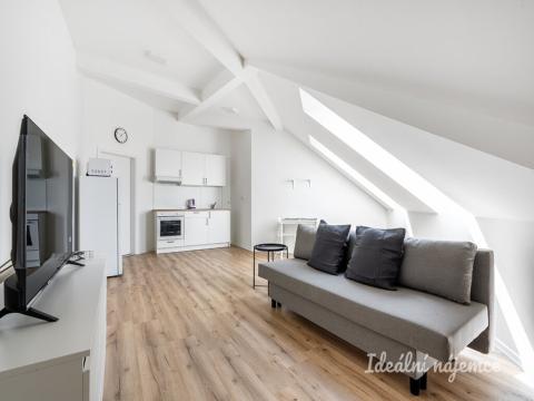 Pronájem bytu 2+kk, Praha - Kyje, Za černým mostem, 65 m2