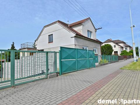 Prodej rodinného domu, Lázně Bohdaneč, Šípkova, 169 m2