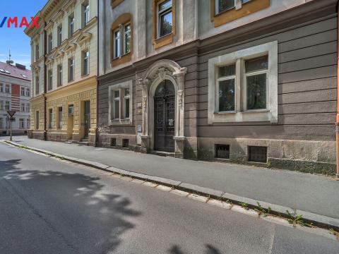 Prodej bytu 1+1, Hradec Králové, Šimkova, 51 m2