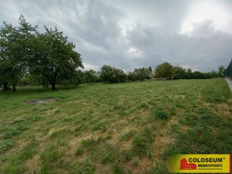 Prodej pozemku pro bydlení, Sebranice, 2000 m2