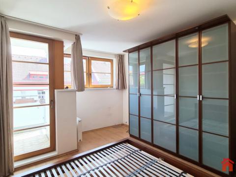 Pronájem bytu 2+kk, Praha - Smíchov, Ostrovského, 49 m2