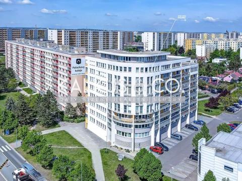 Prodej bytu 1+kk, Hradec Králové, Palachova, 41 m2