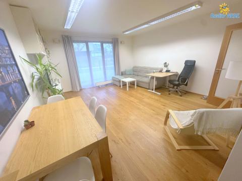 Pronájem bytu 2+kk, Praha - Michle, Hanusova, 56 m2