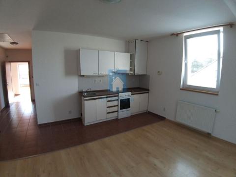 Pronájem bytu 2+kk, Plzeň, Příkrá, 60 m2