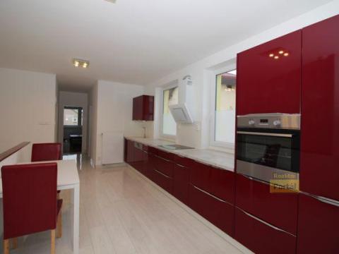Pronájem bytu 2+1, Dolní Břežany, Pražská, 68 m2