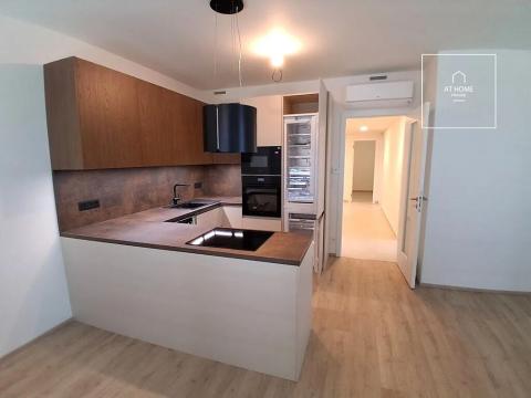 Pronájem bytu 3+kk, Praha - Žižkov, Tetauerova, 92 m2