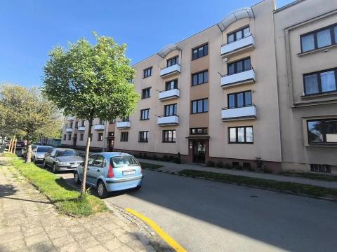 Pronájem bytu 3+1, Hradec Králové, Sládkova, 63 m2