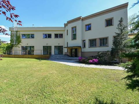 Prodej vily, Čelákovice, Vašátkova, 536 m2