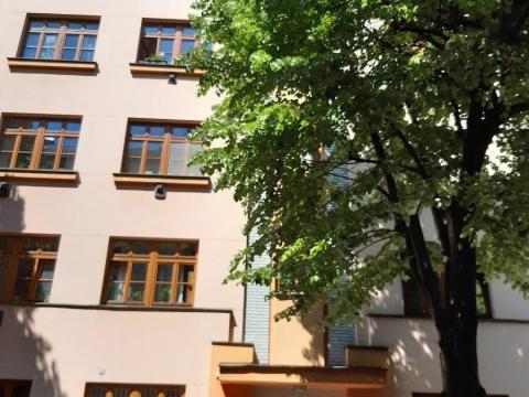 Pronájem bytu 2+1, Praha - Žižkov, Žerotínova, 62 m2