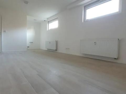 Prodej bytu 1+kk, Vrané nad Vltavou, Nádražní, 30 m2