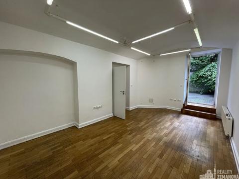 Pronájem kanceláře, Praha - Vinohrady, Řipská, 72 m2