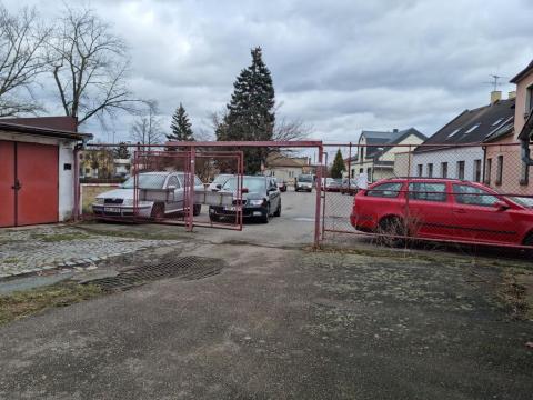 Prodej garáže, Hradec Králové - Pražské Předměstí, Jatečný plácek, 17 m2