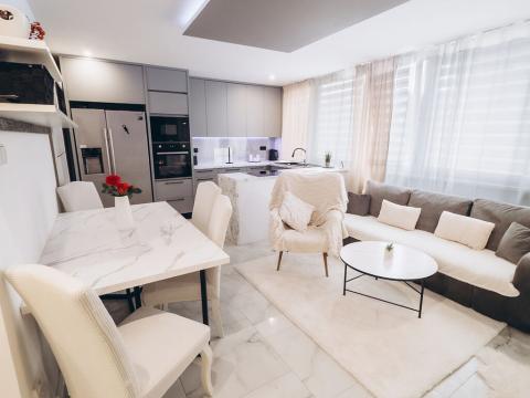 Prodej bytu 4+kk, Teplice - Řetenice, Rooseveltovo náměstí, 68 m2