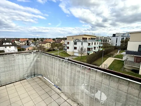 Prodej bytu 2+kk, Praha - Štěrboholy, Laudonova, 64 m2